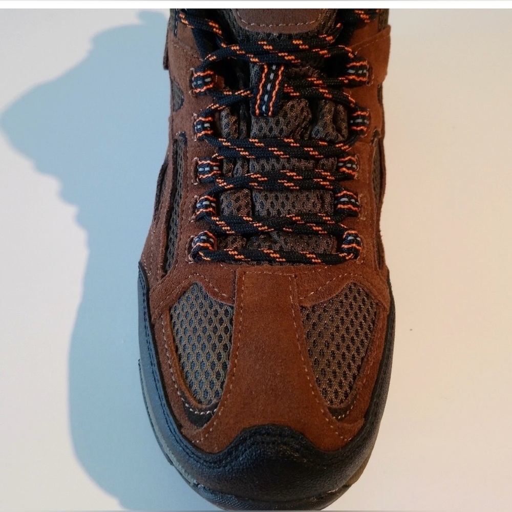 OzarkTrail forest Vented Waterproof Leather Hiker Boot Sz 9-Women-Men-7-Like Ne - Picture 9 of 14